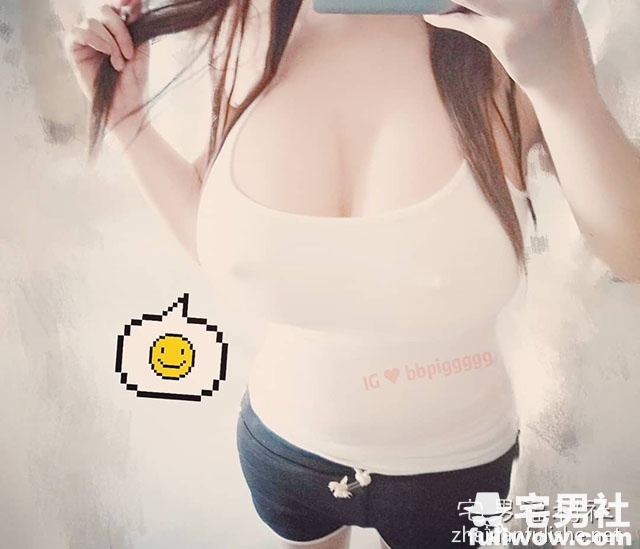 「超巨乳港妹」尺度无极限自拍！这大胸简直了 - 第6张