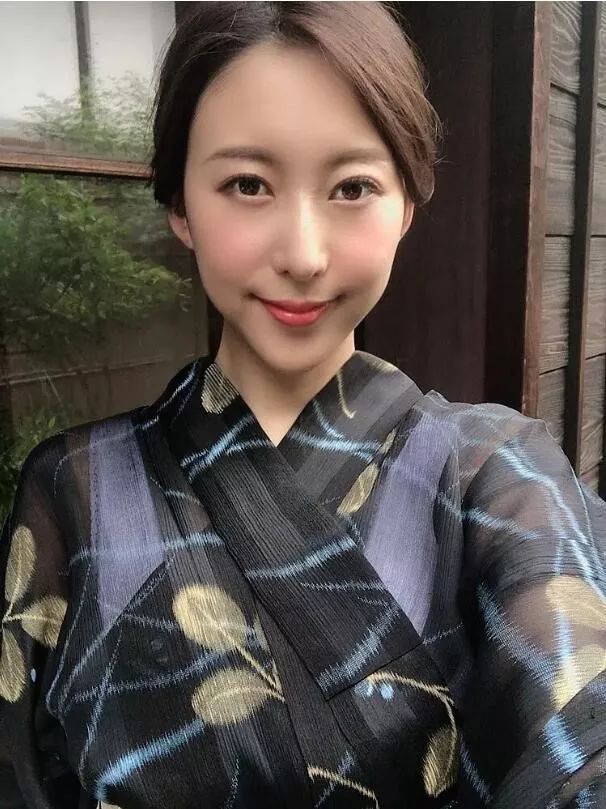 「松下纱荣子」为什么如此低调？再度封神的「深田咏美」也被压制